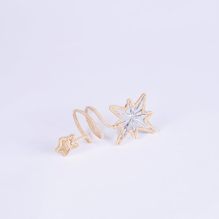 Set of 2 Rolled Stars Handwoven Natural & Silver Napkin Ring
