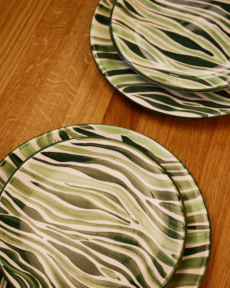 Animal Print Green Hand-painted Ceramic Dinner Plate